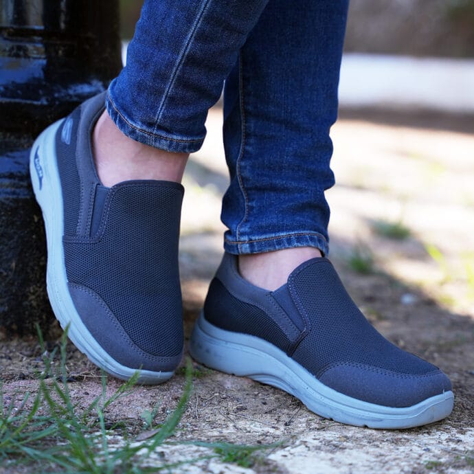 ⁦Skechers Arch fit confort men⁩ - الصورة ⁦10⁩